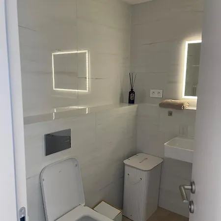 Exclusive In Eurovea Tower 布拉迪斯拉发