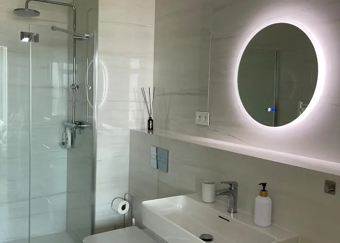 Exclusive In Eurovea Tower Apartament *